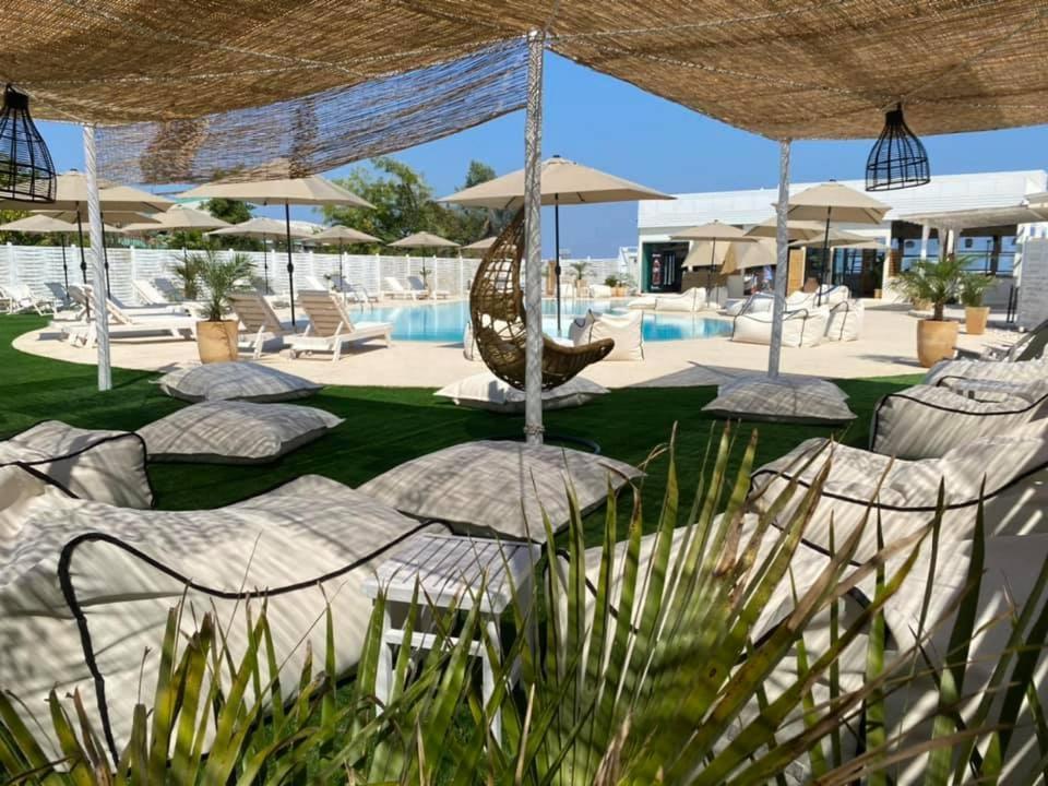 Hotel Del Rey Paralía Exterior foto